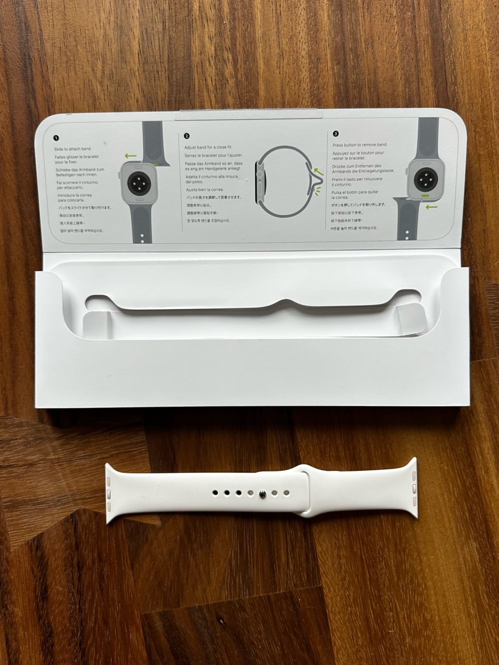 46mm Apple Watch band NWT NIB size M/L “Light Blush” Silicone